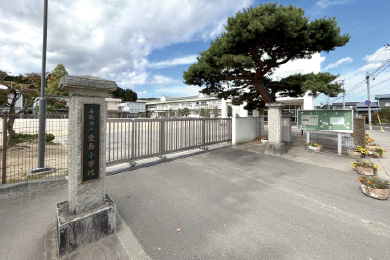 名取市立愛島小学校 外観